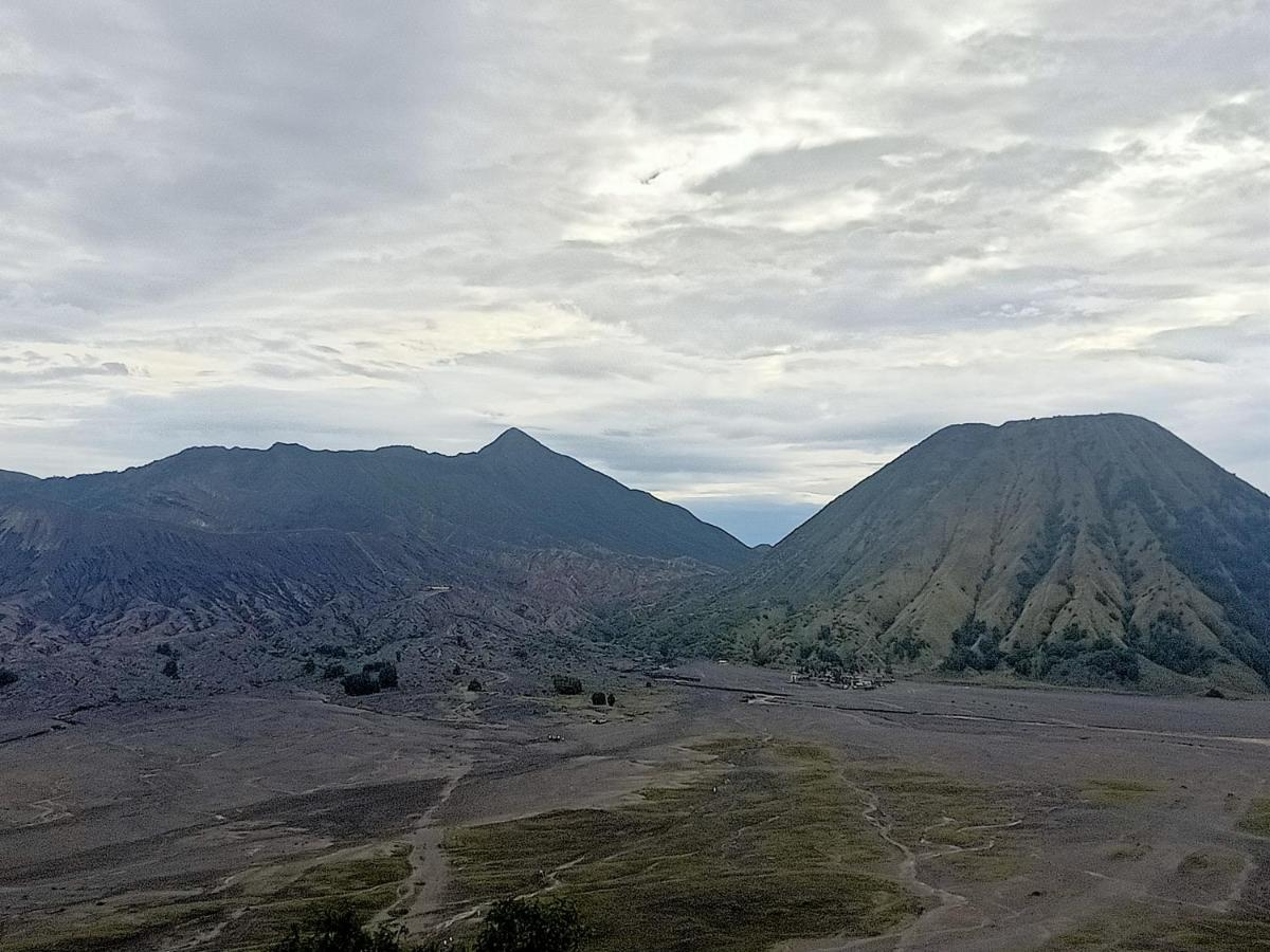 Istana Bromo Resort Exterior photo